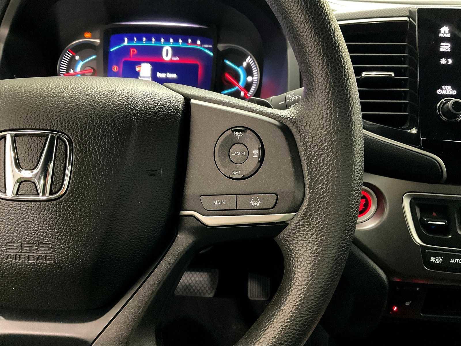 Used 2022 Honda Pilot Sport image 24