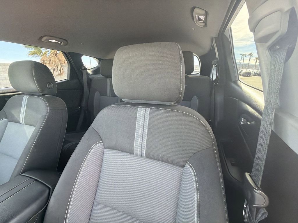 Used 2023 Chevrolet Blazer LT image 19