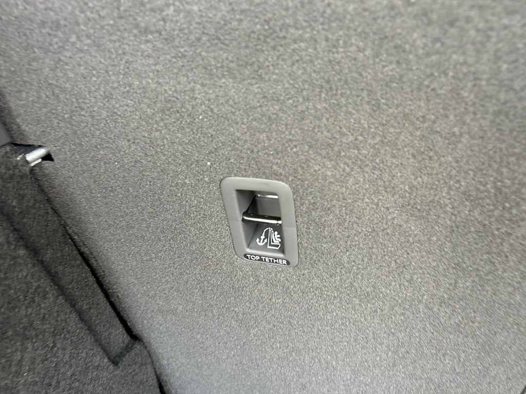 New 2026 Volkswagen Taos SE FWD image 35