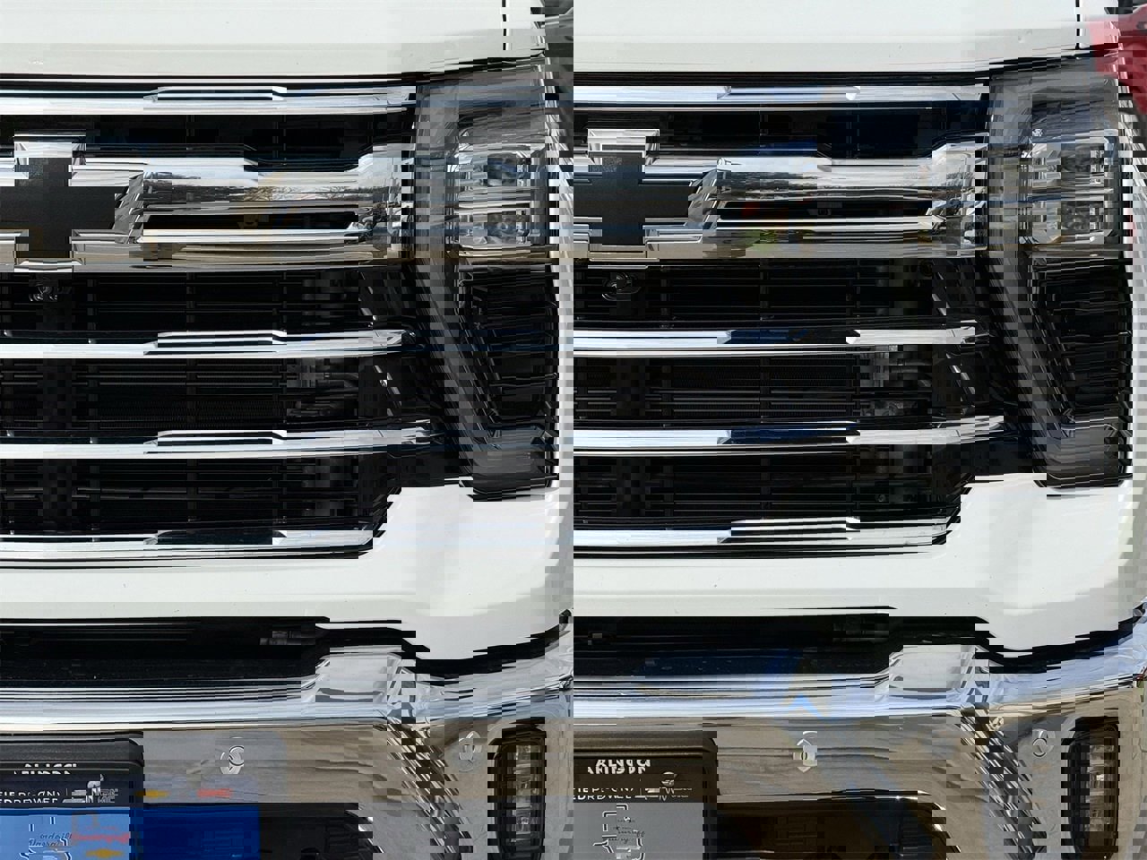 Certified 2024 Chevrolet Silverado 2500 LTZ w/ LTZ Convenience Package image 8