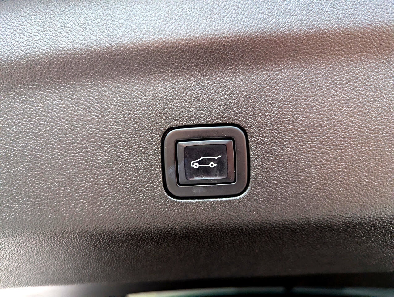 Used 2023 Chevrolet Tahoe Z71 image 50