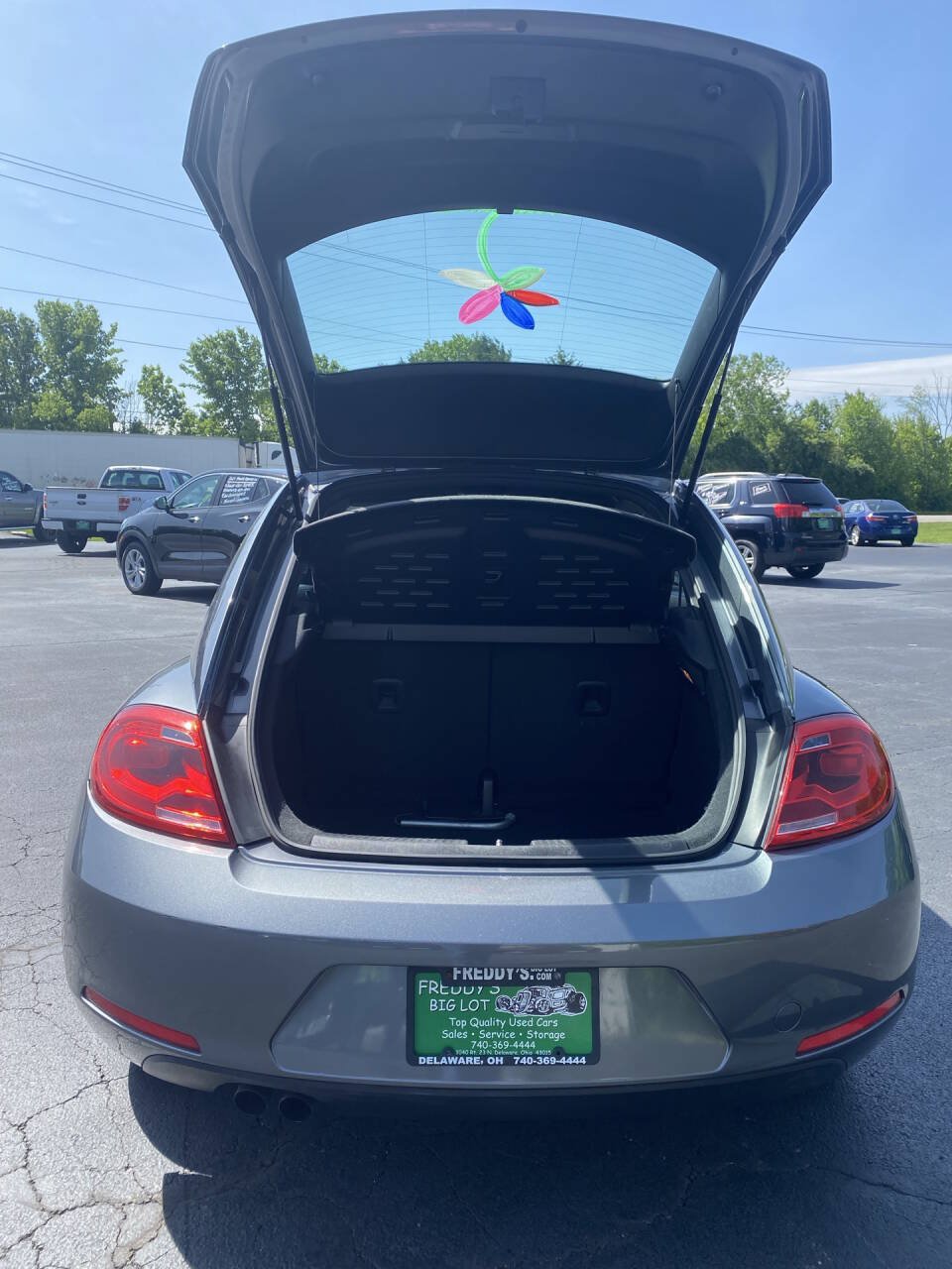 Used 2013 Volkswagen Beetle 2.5 FWD image 4