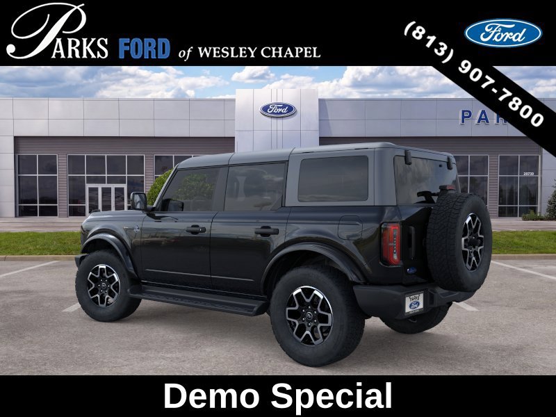 New 2026 Ford Bronco Outer Banks AWD/4WD image 4