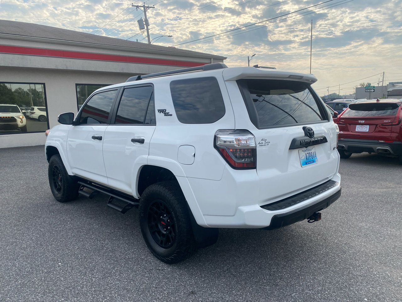 Used 2019 Toyota 4Runner TRD Off-Road Premium image 7