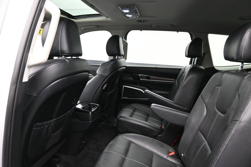 Used 2021 Kia Telluride EX w/ EX Premium Package AWD/4WD image 24