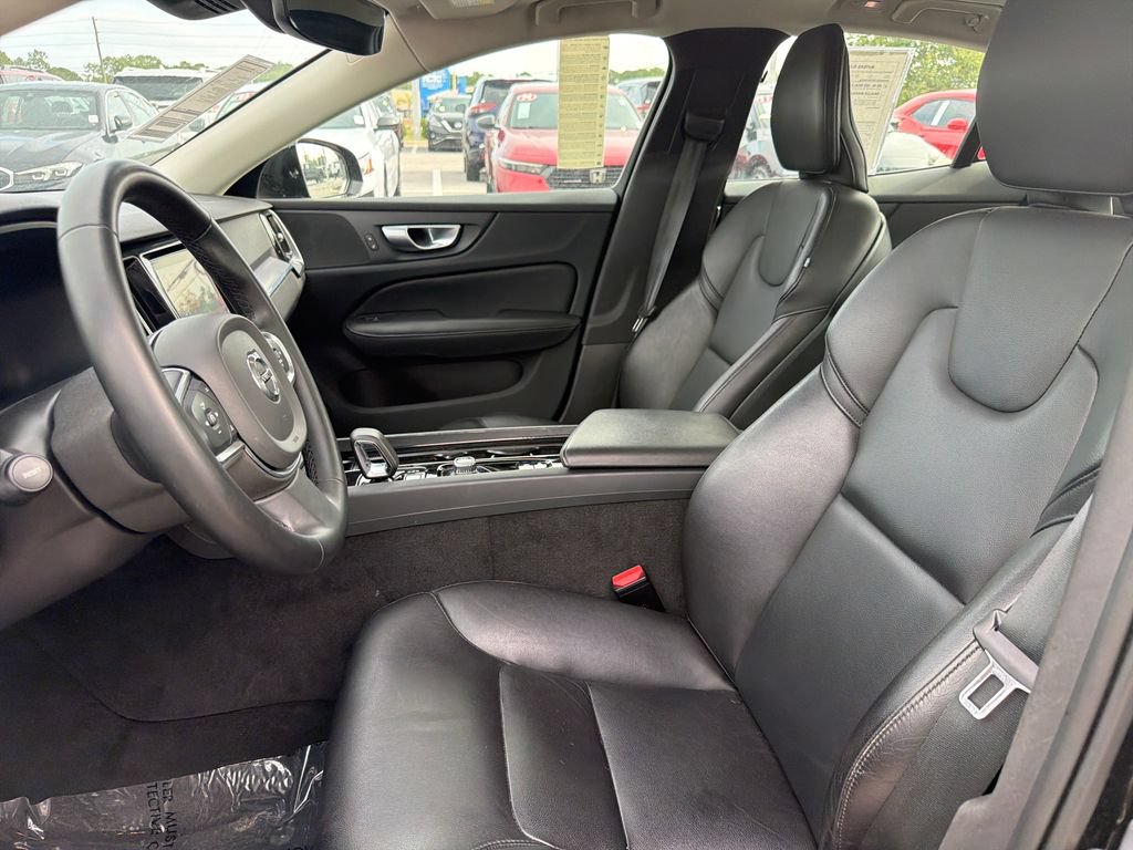 Used 2024 Volvo S60 B5 Core FWD image 21