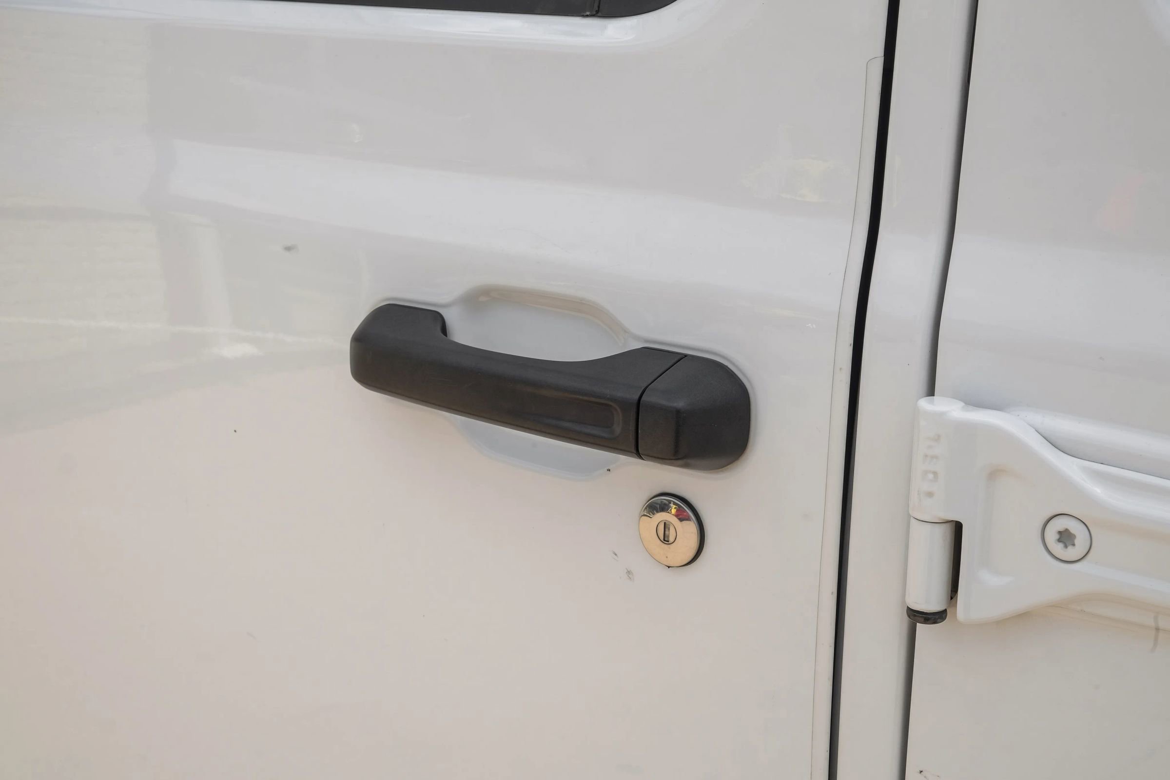 Used 2020 Jeep Wrangler Unlimited Sahara image 36