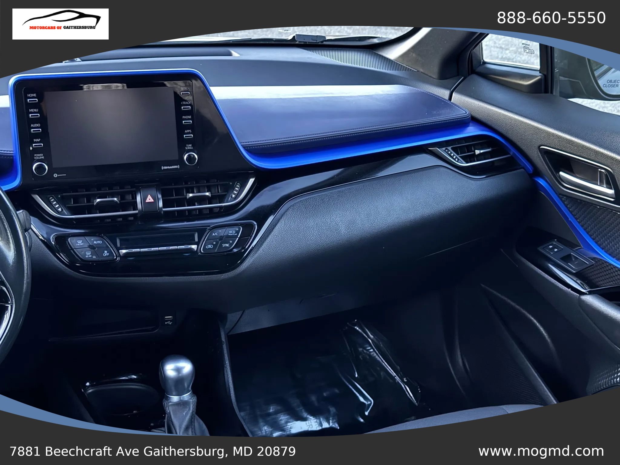 Used 2022 Toyota C-HR XLE FWD image 22