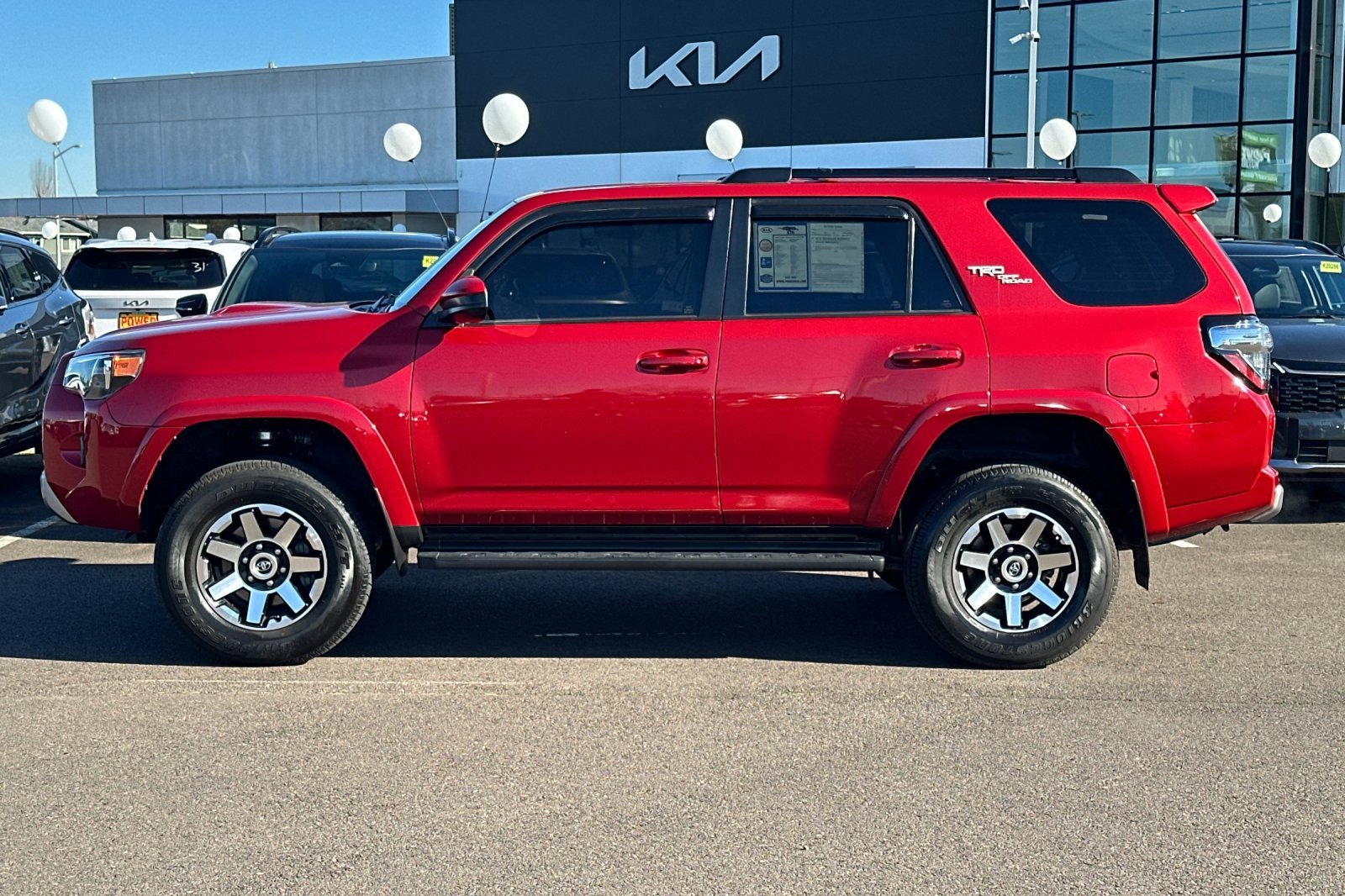 Used 2022 Toyota 4Runner TRD Off-Road image 7