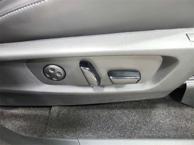 Used 2025 INFINITI QX60 Sensory image 42