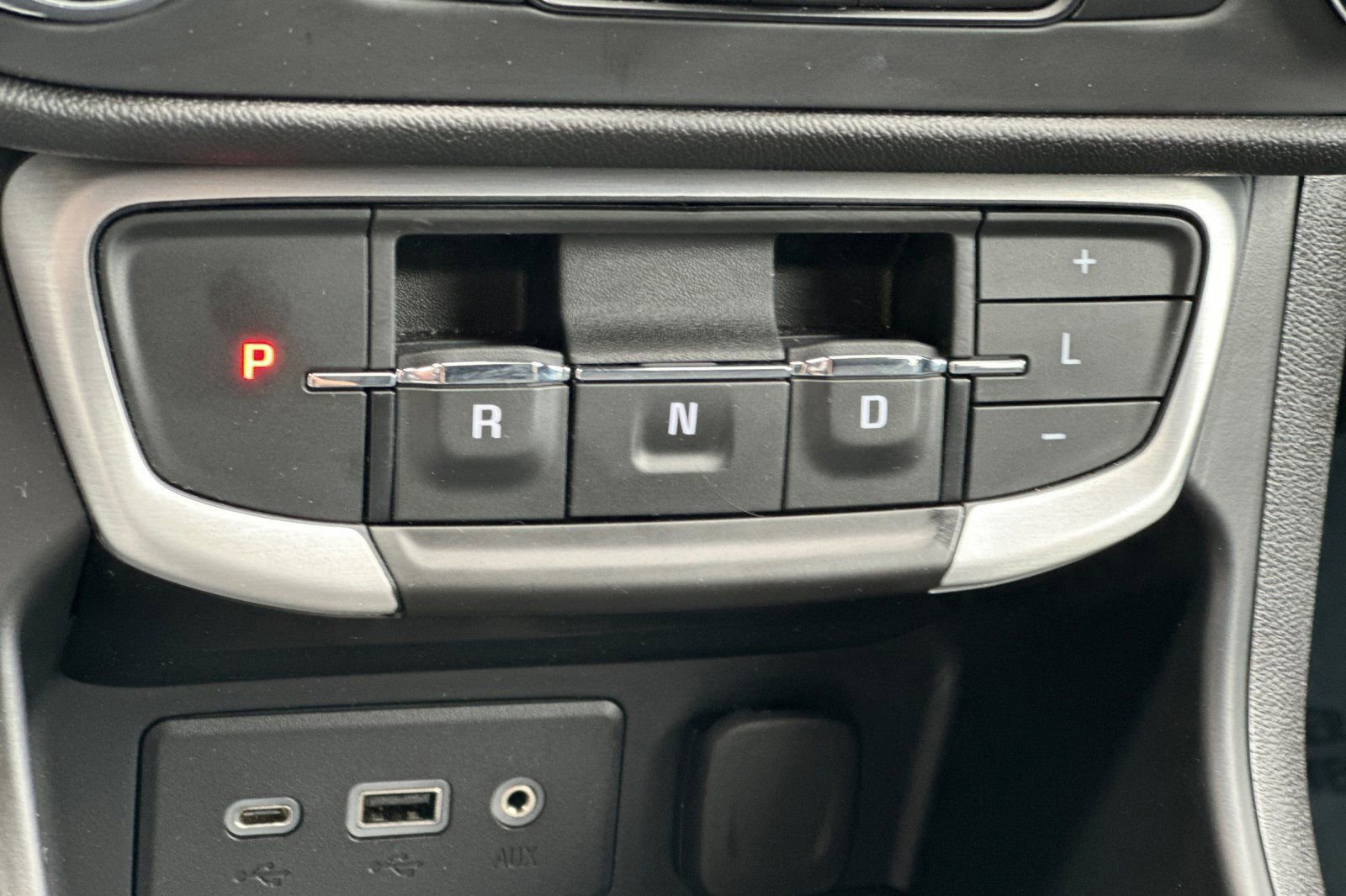 Certified 2023 GMC Terrain SLE w/ Driver Convenience Package image 22