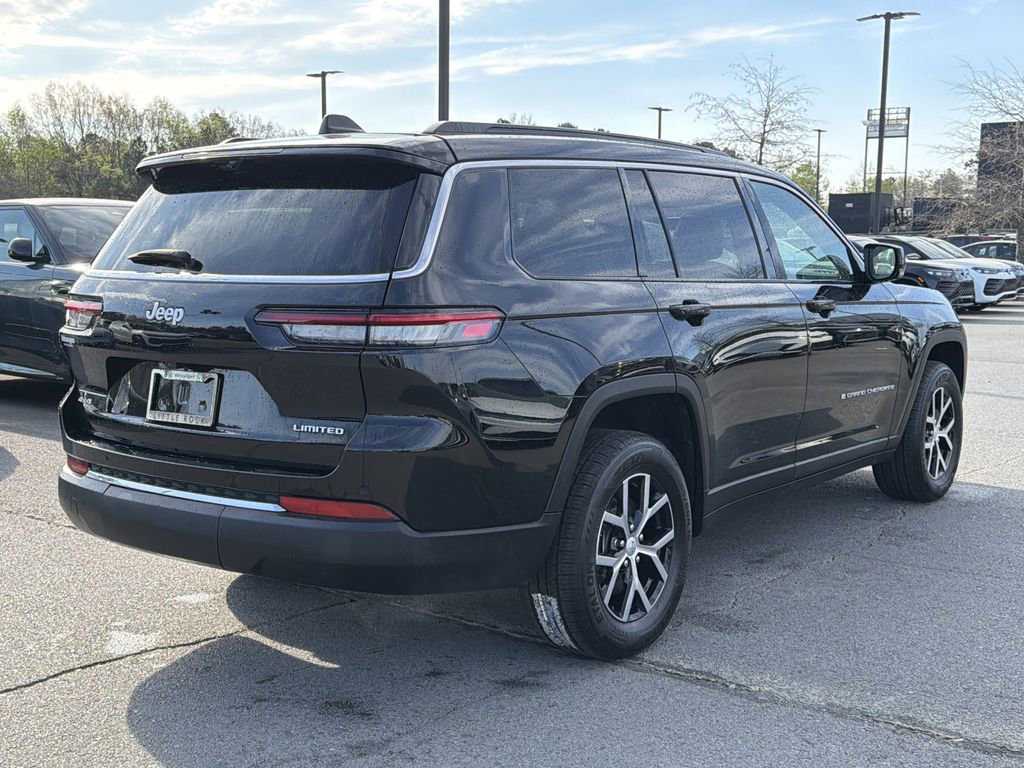 Used 2024 Jeep Grand Cherokee L Limited w/ Luxury Tech Group II image 5