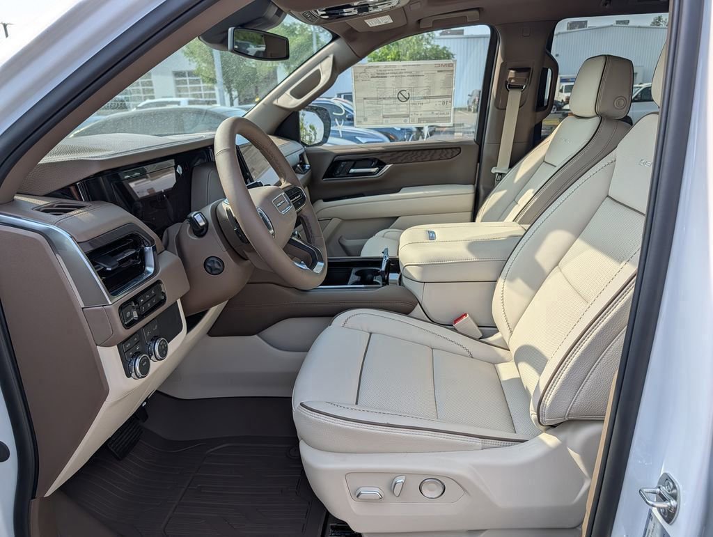 New 2026 GMC Yukon Denali AWD/4WD image 10