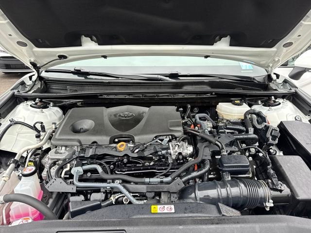 Used 2025 Toyota Camry LE FWD image 23