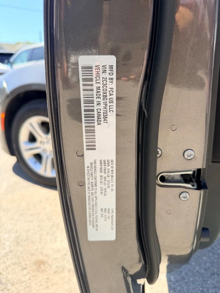Used 2023 Dodge Charger SXT w/ Cold Weather Package RWD image 17