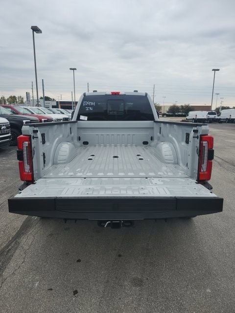 New 2026 Ford F450 Platinum image 14