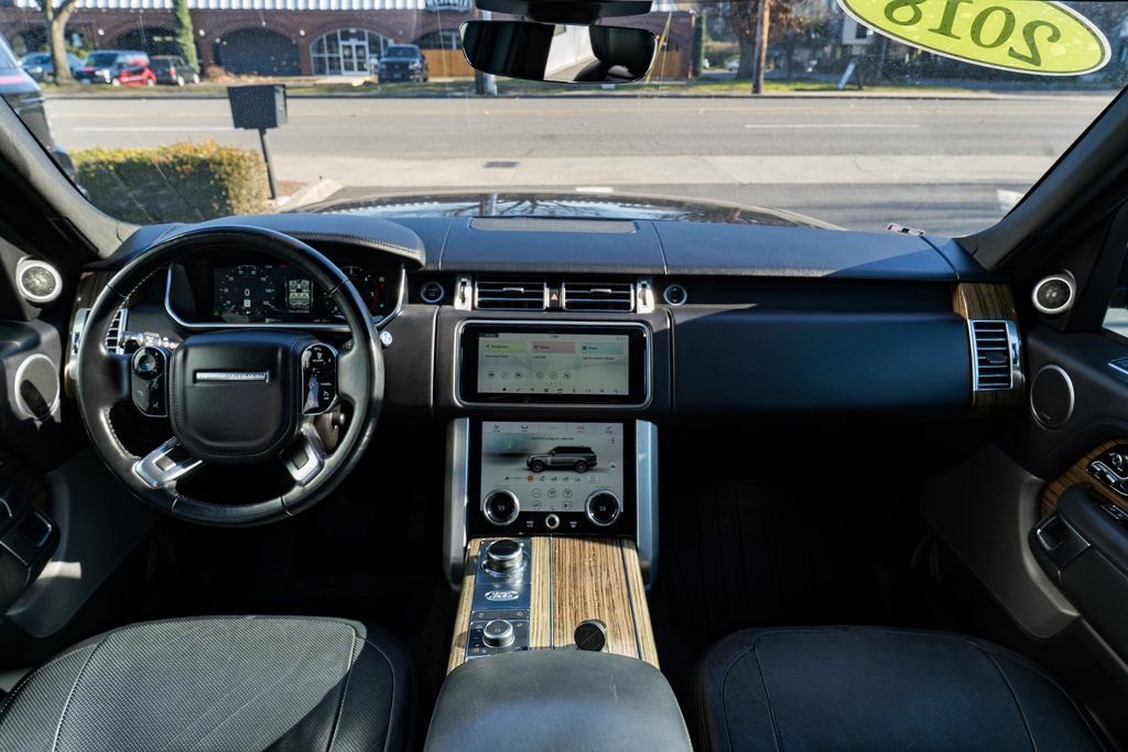 Used 2018 Land Rover Range Rover HSE AWD/4WD image 9