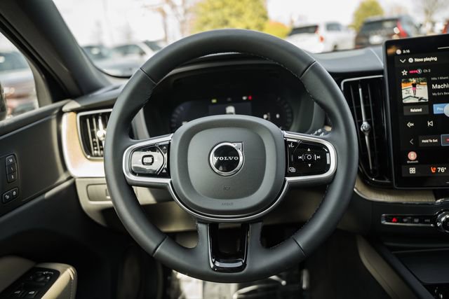 New 2026 Volvo XC60 B5 Plus w/ Climate Package image 31