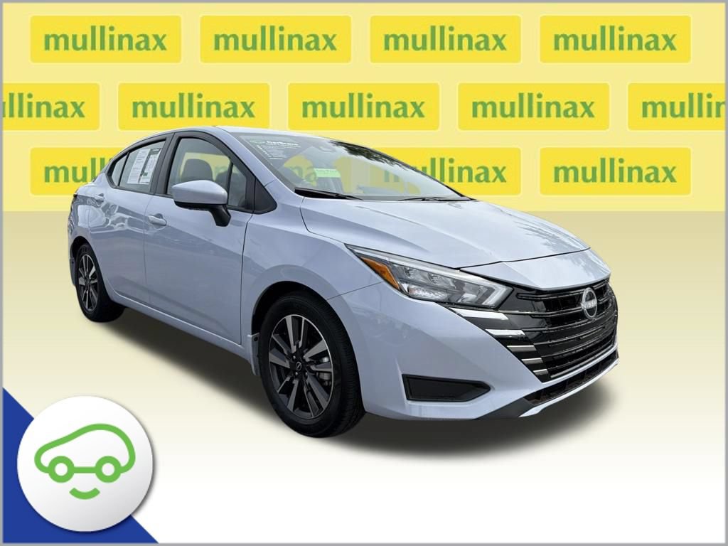 Used 2025 Nissan Versa SV w/ Trunk Package