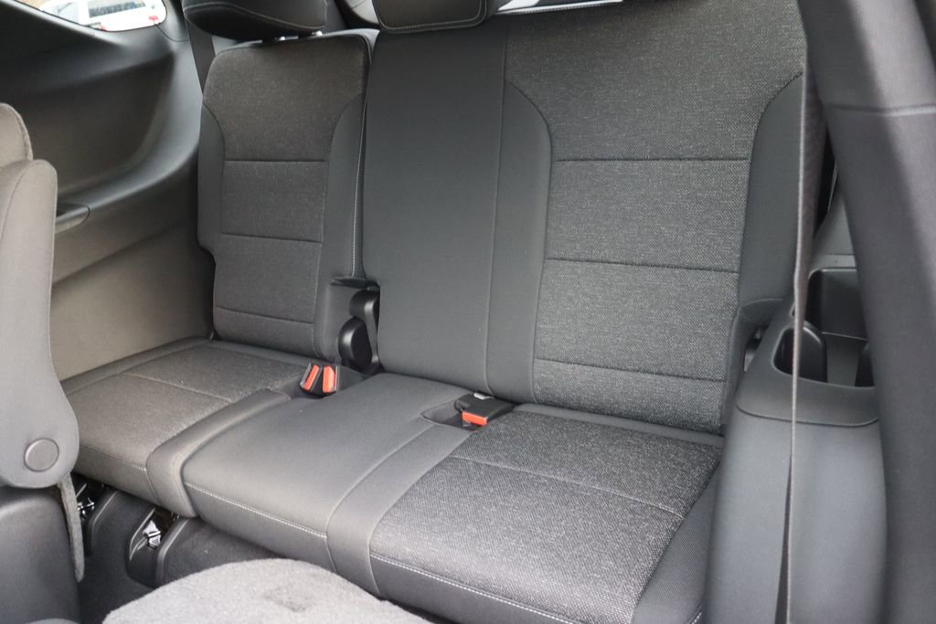 New 2026 Chevrolet Traverse LT w/ Midnight/Sport Edition image 24