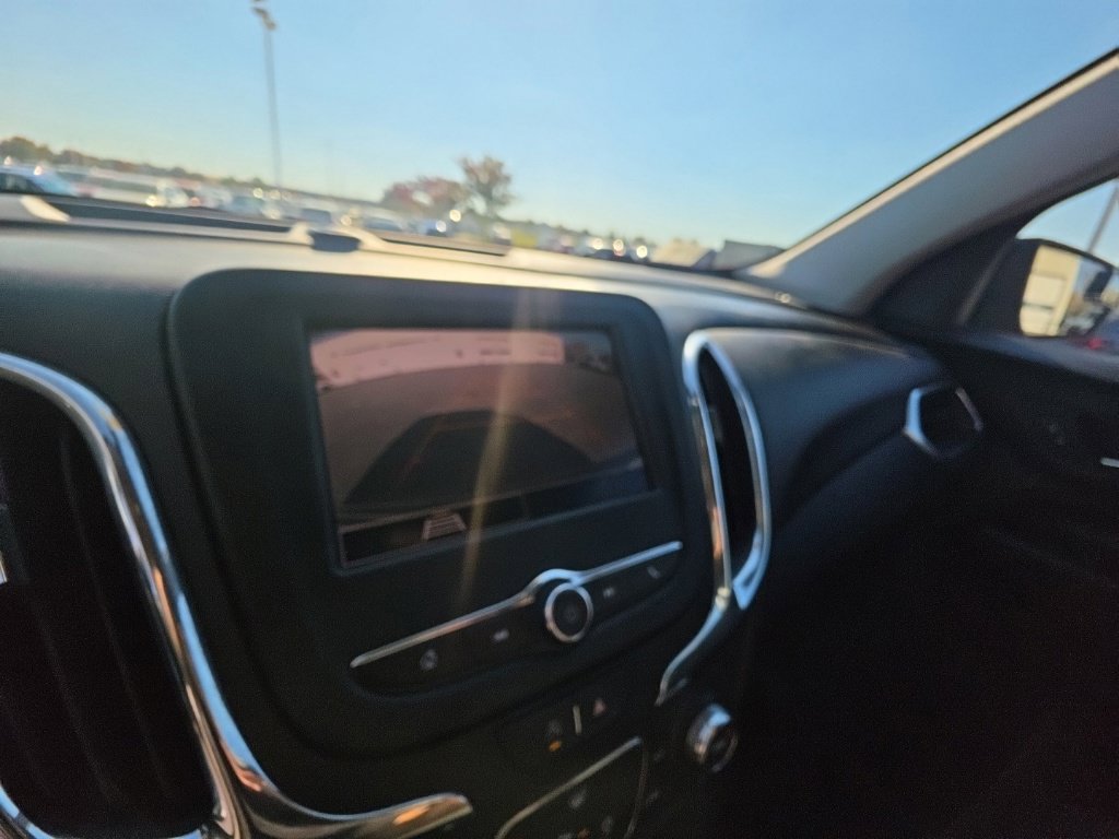 Used 2022 Chevrolet Equinox LT AWD/4WD image 19
