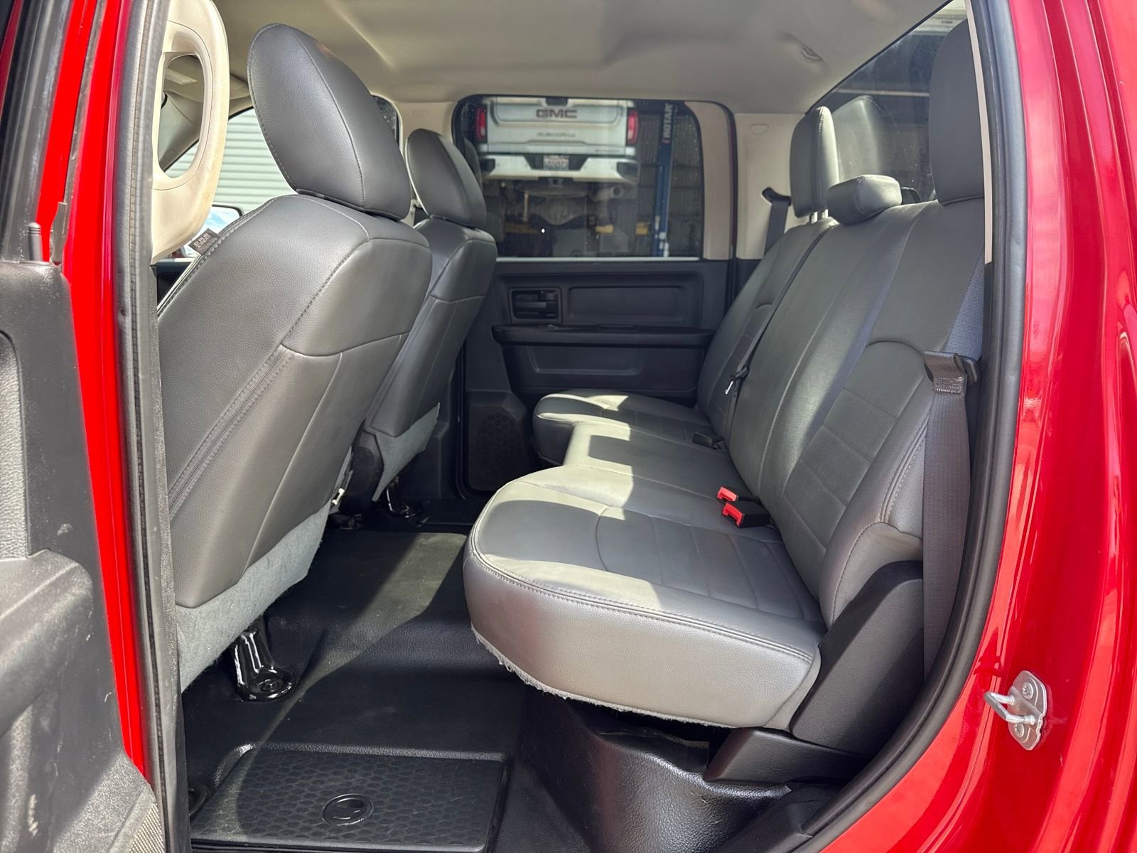 Used 2017 RAM 2500 Tradesman w/ Protection Group image 25