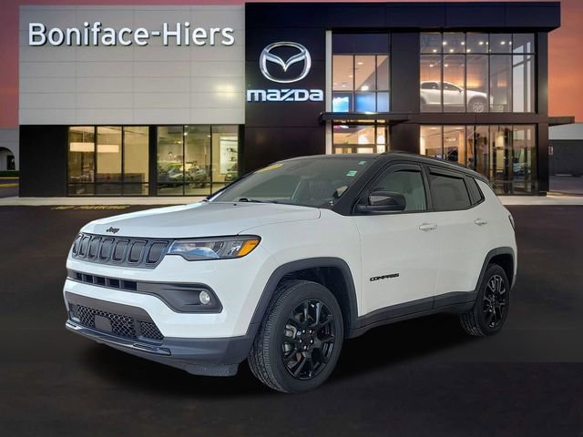 Used 2022 Jeep Compass Altitude w/ Convenience Group image 3
