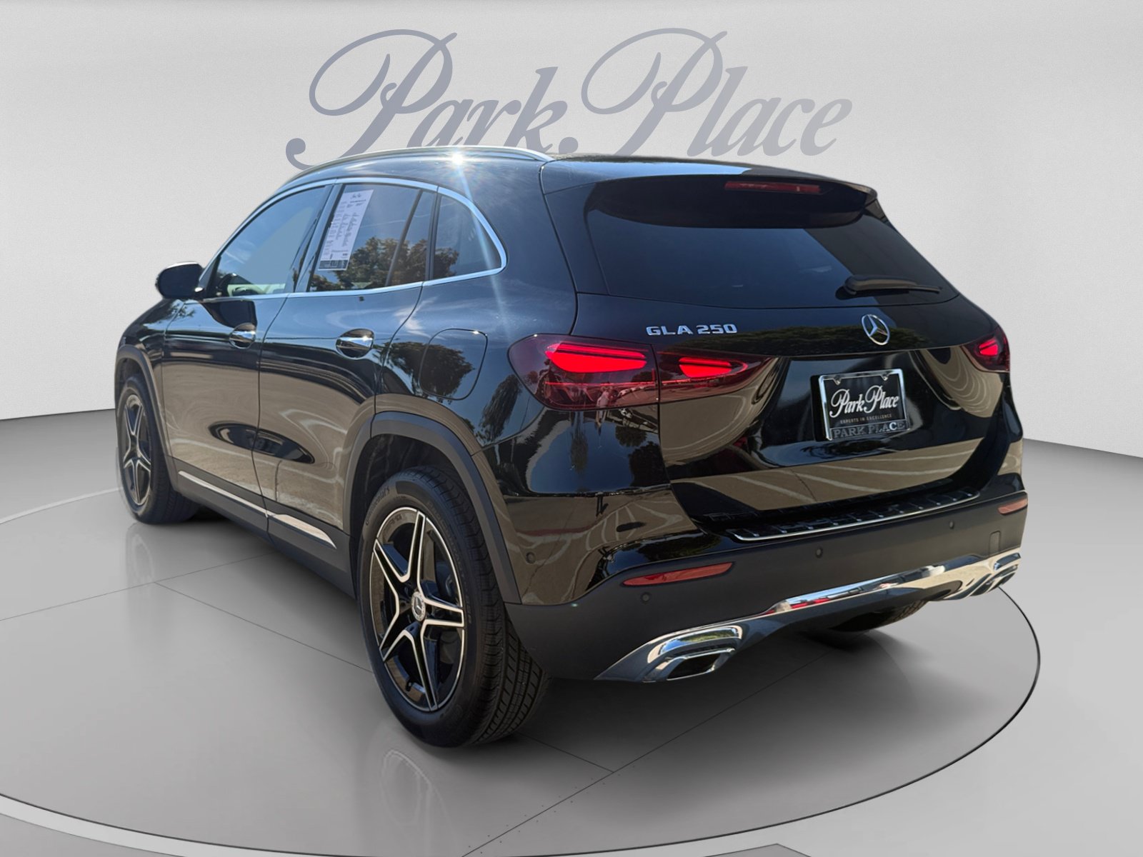 Used 2026 Mercedes-Benz GLA 250 image 3