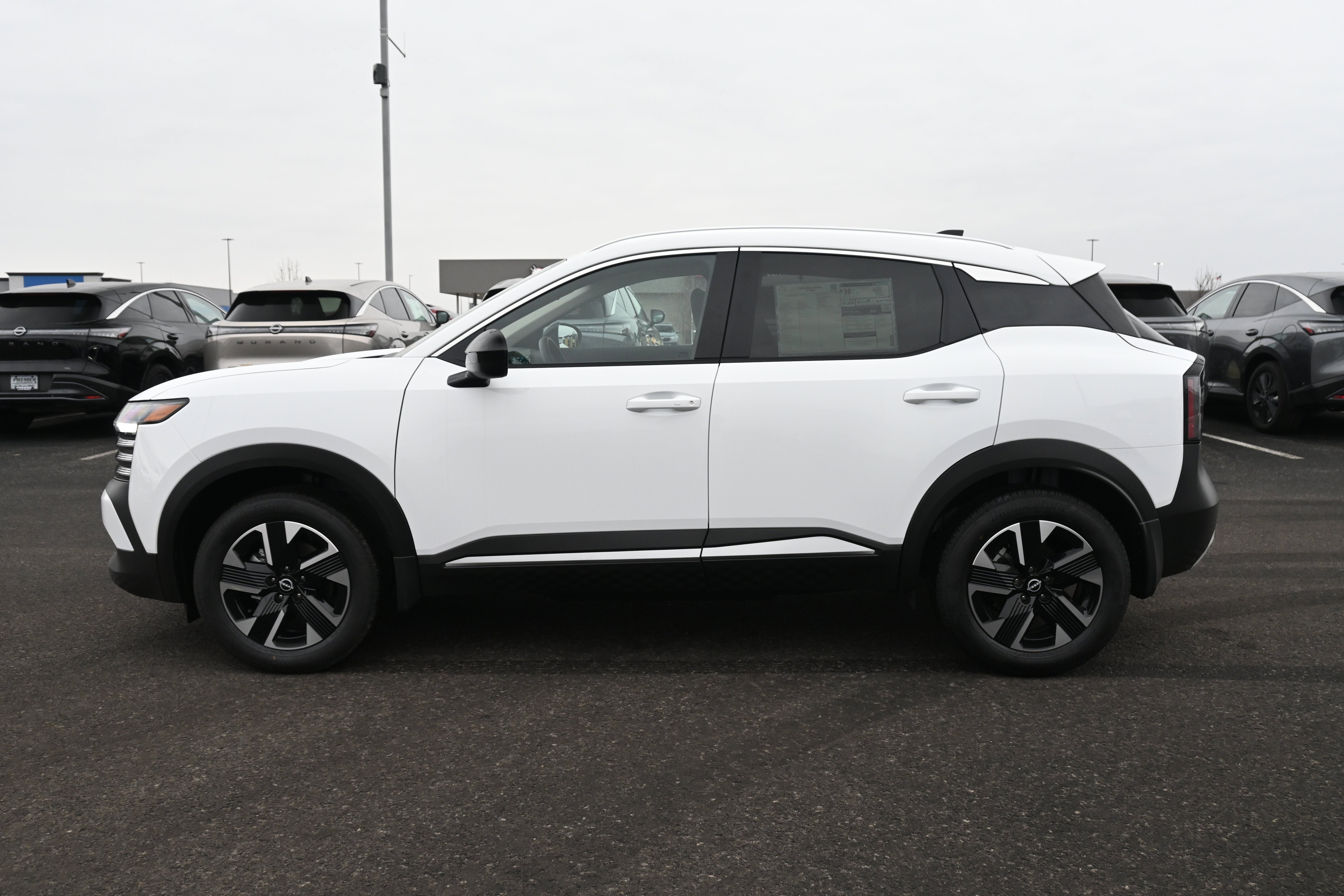 New 2026 Nissan Kicks SV w/ SV Premium Package AWD/4WD image 5