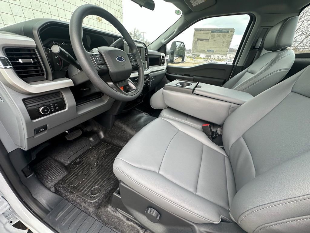 New 2026 Ford F450 XL AWD/4WD image 13