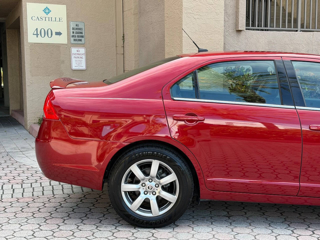 Used 2010 Mercury Milan Premier FWD image 22