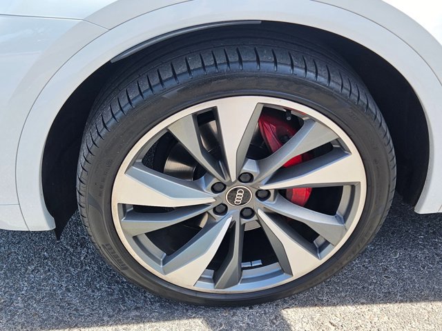 Used 2024 Audi SQ5 Premium Plus w/ S Sport Package image 24