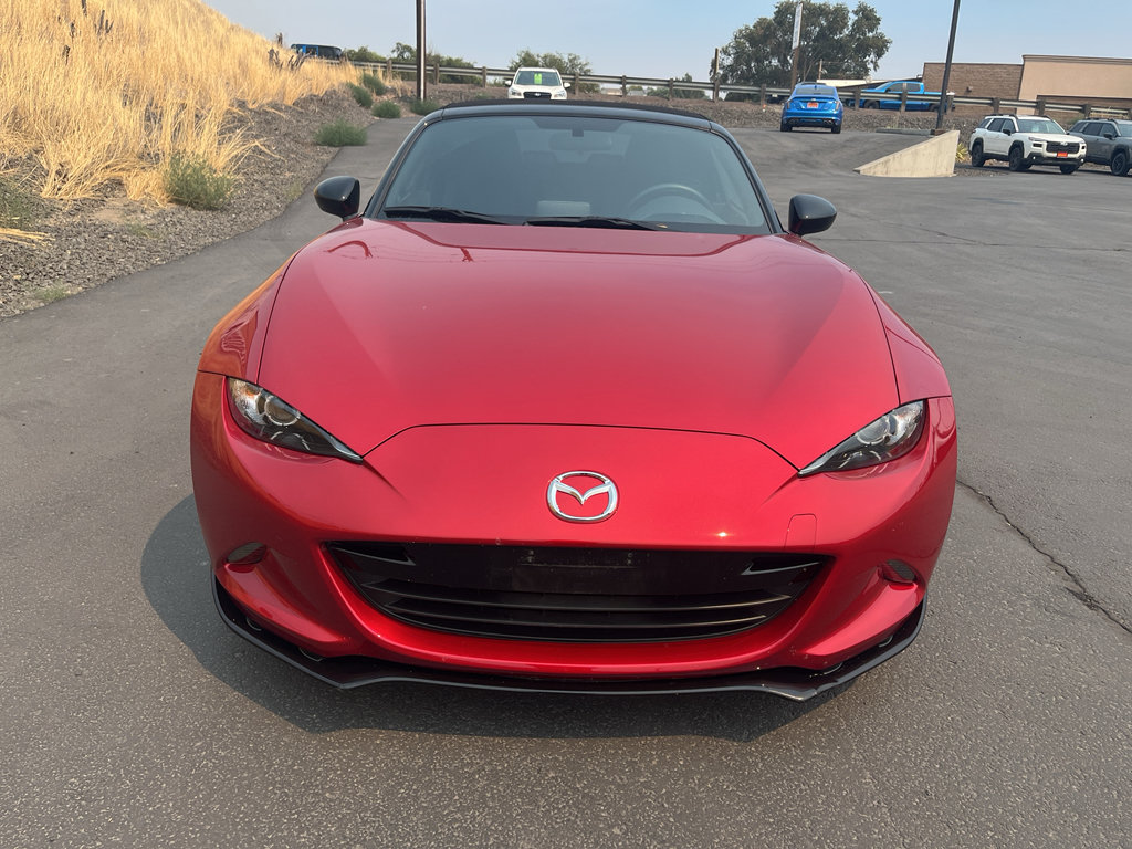 Used 2016 MAZDA MX-5 Miata Club RWD image 2