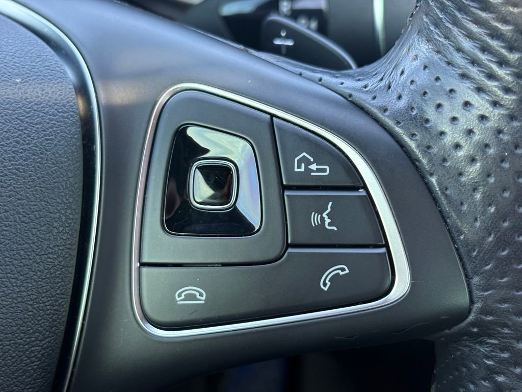 Used 2017 Mercedes-Benz E 300 image 24