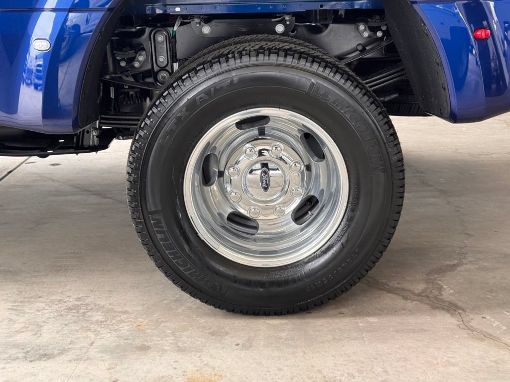 New 2026 Ford F350 Platinum AWD/4WD image 14