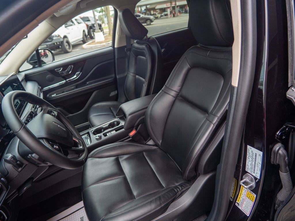 Used 2023 Lincoln Corsair FWD image 20