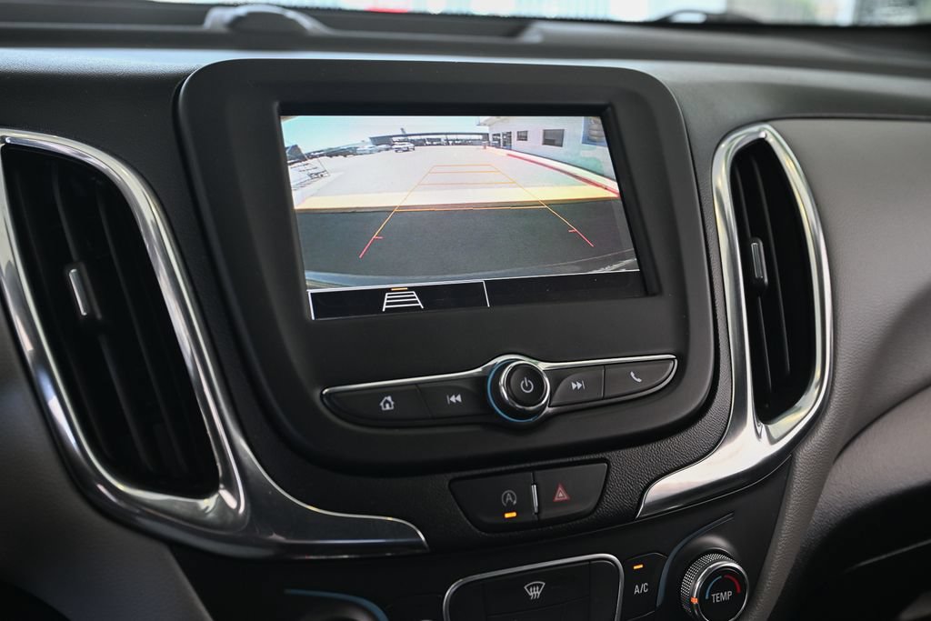 Used 2022 Chevrolet Equinox LS w/ LPO, Cargo Package FWD image 28
