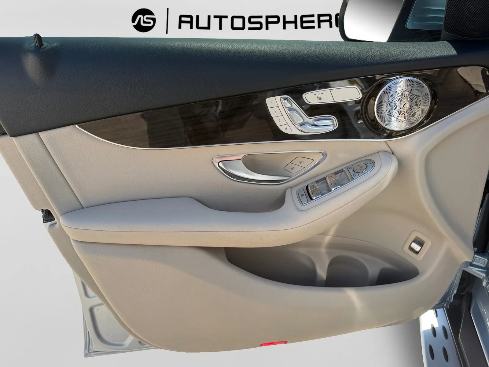 Used 2016 Mercedes-Benz GLC 300 4MATIC image 14