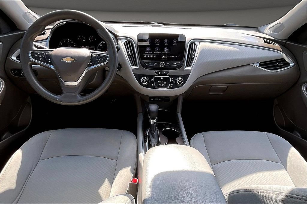 Used 2022 Chevrolet Malibu LS w/ Driver Confidence Package II FWD image 10