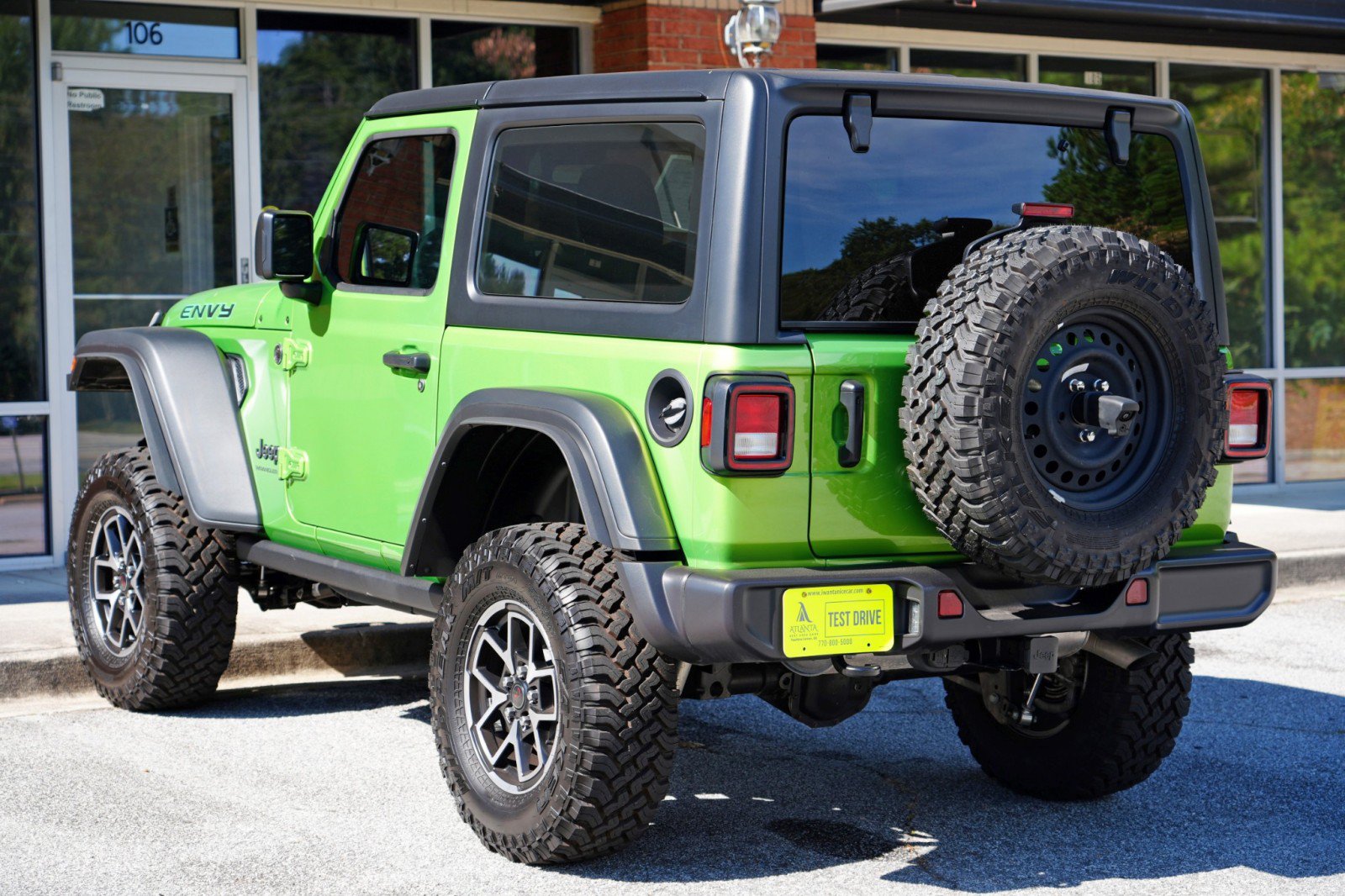 Used 2025 Jeep Wrangler Sport AWD/4WD image 51