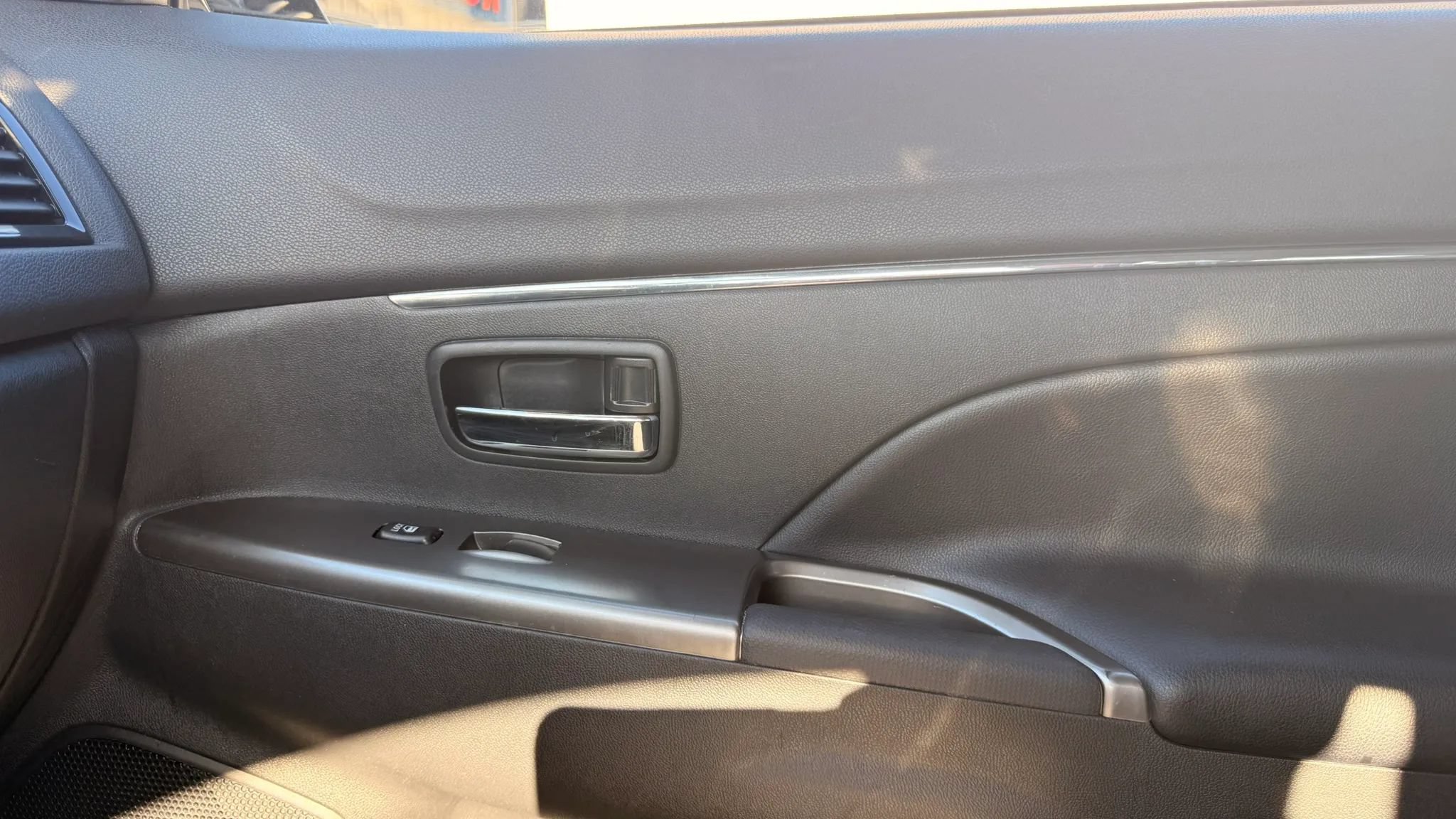 Used 2026 Mitsubishi Outlander Sport SE AWD/4WD image 25