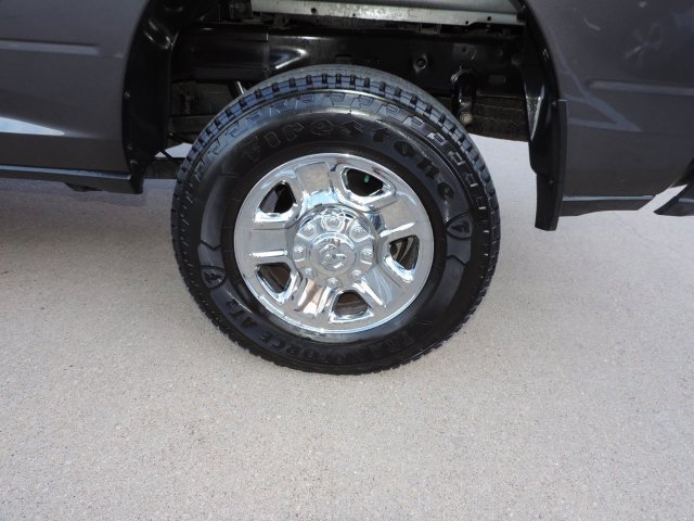 Used 2022 RAM 2500 Tradesman w/ Chrome Appearance Group AWD/4WD image 16