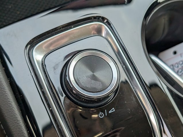 Used 2024 Buick Envision Preferred image 27