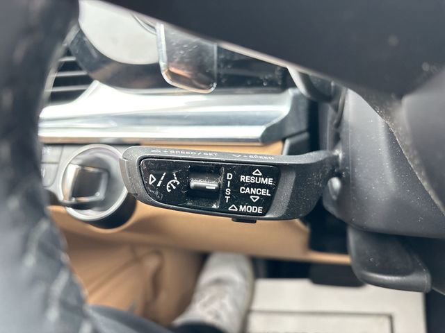 Used 2023 Porsche Panamera Panamera Base image 25