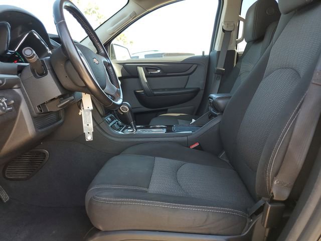 Used 2016 Chevrolet Traverse LT image 16