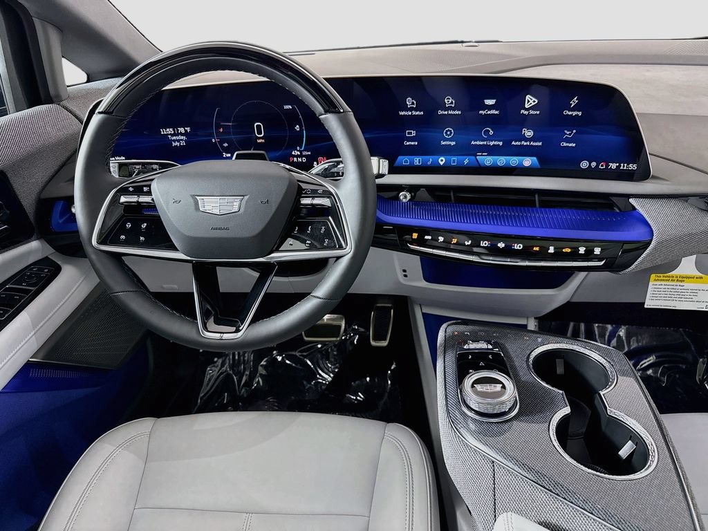 Certified 2025 Cadillac Optiq Sport 1 AWD/4WD image 24