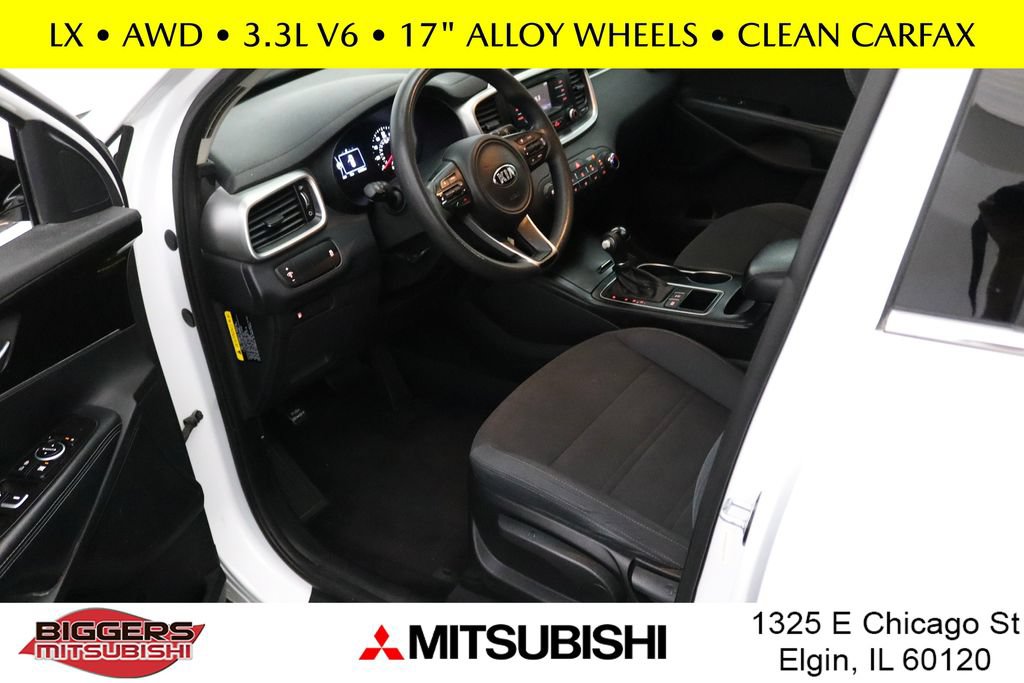 Used 2017 Kia Sorento AWD image 15