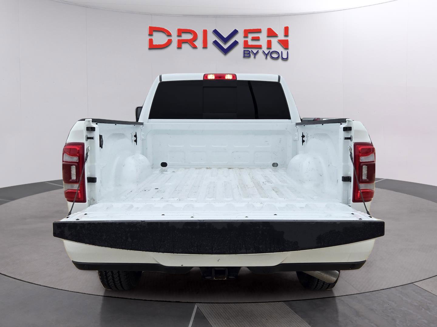 Used 2024 RAM 2500 Laramie w/ Safety Group image 5