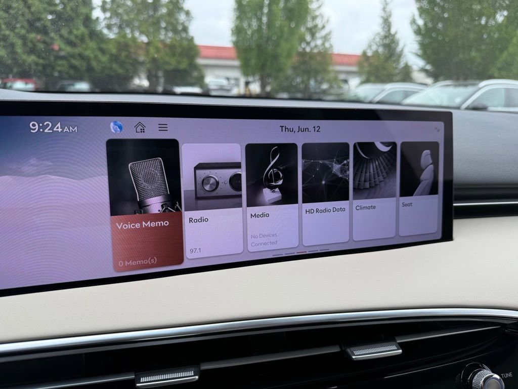 Certified 2026 Genesis GV70 2.5T Advanced AWD/4WD image 30