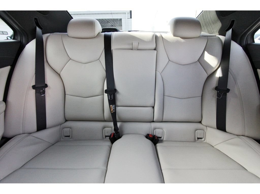 Used 2021 Cadillac CT4 Premium Luxury RWD image 14